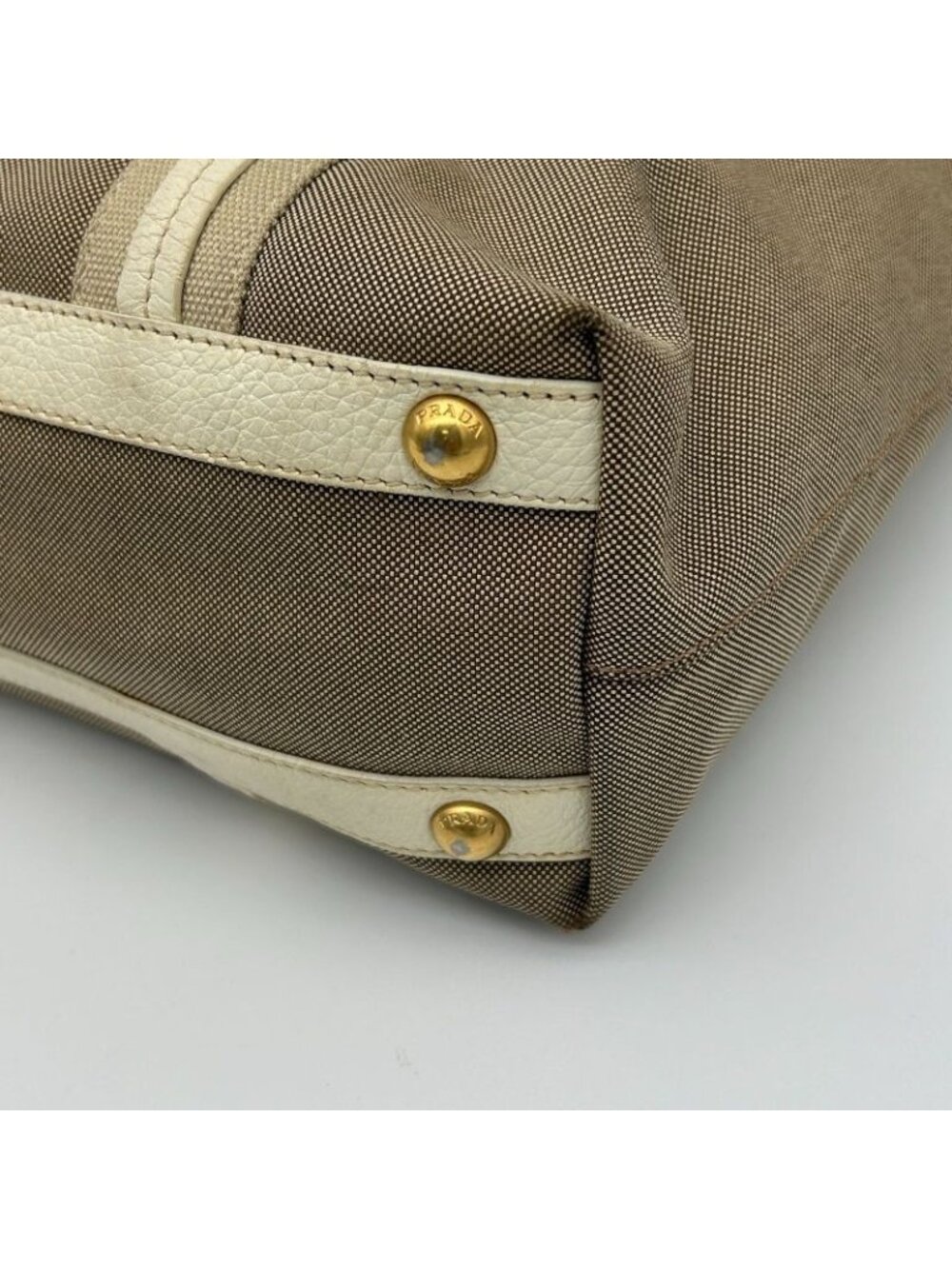Prada Jacquard Tote Totes Gold - Picture 15 of 16